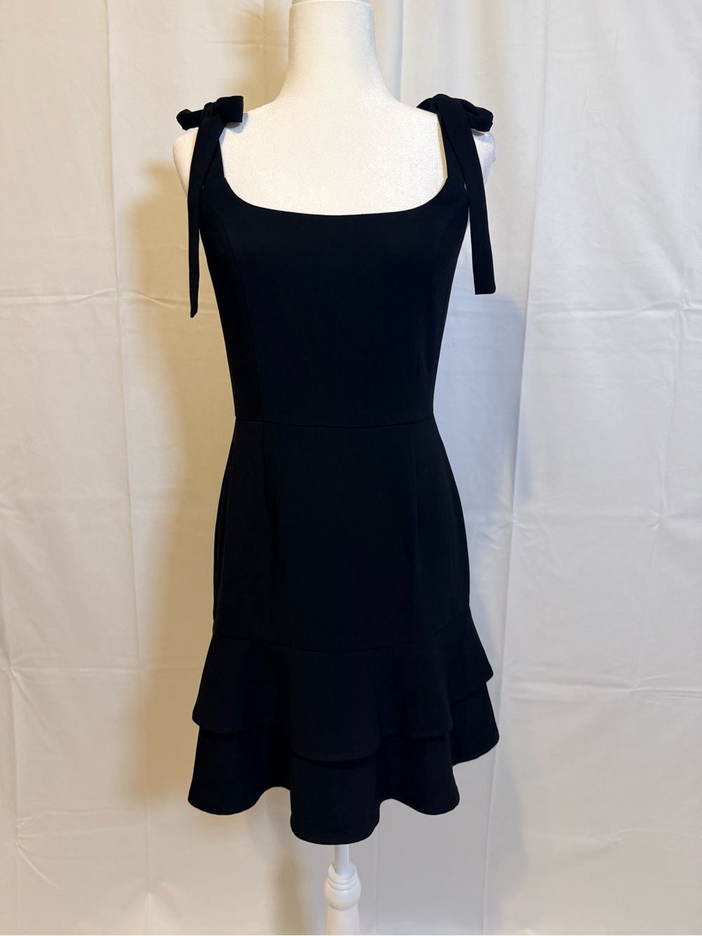 Adelyn Rae Nixxi tie shoulder dress